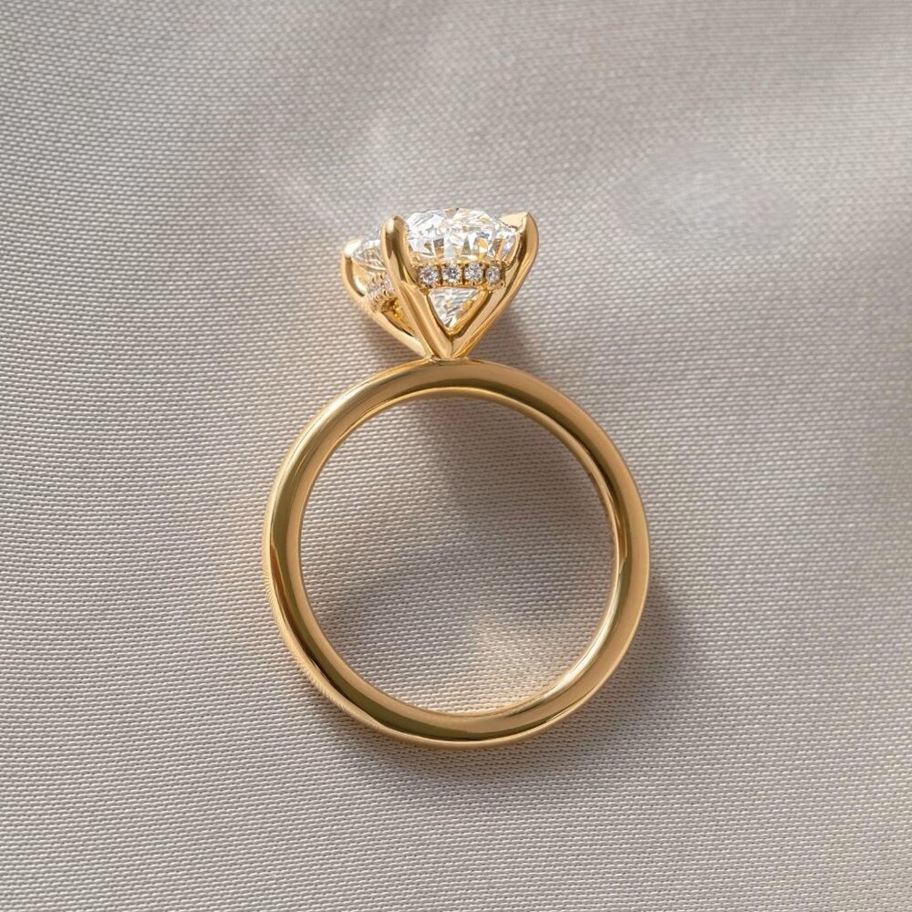 Sparkle 2 Carat Oval Cut Lab Diamond Engagement Ring - Picture 2 of 4